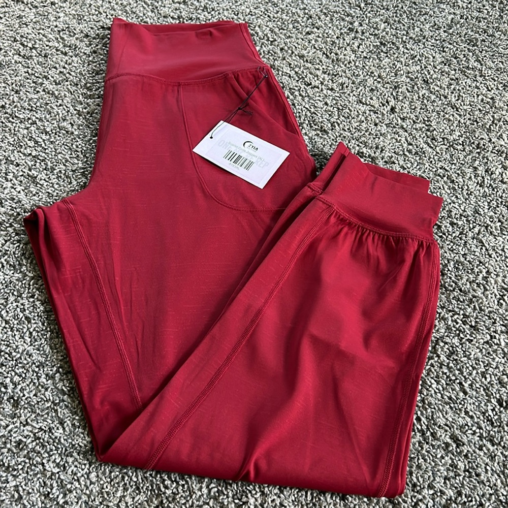 NWT Zyia Scarlet Code Joggers